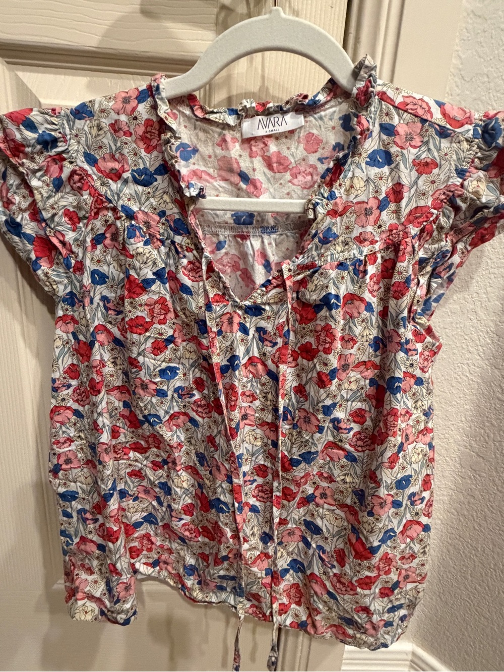 Avara Floral Ruffle Cap-Sleeve Blouse in Red, Pink & Blue